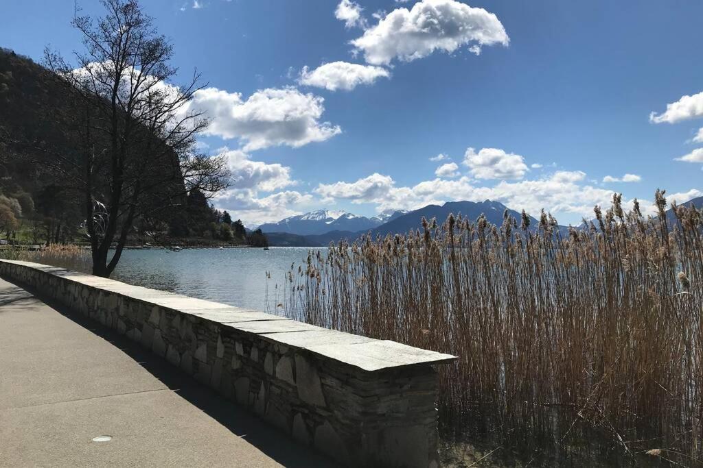 Chez Jacques - Terrasse Avec Vue Lac Et Montagne Annecy Esterno foto
